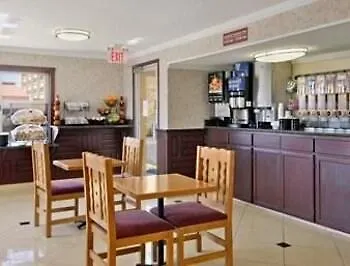 Hotel Ramada By Wyndham East Flagstaff