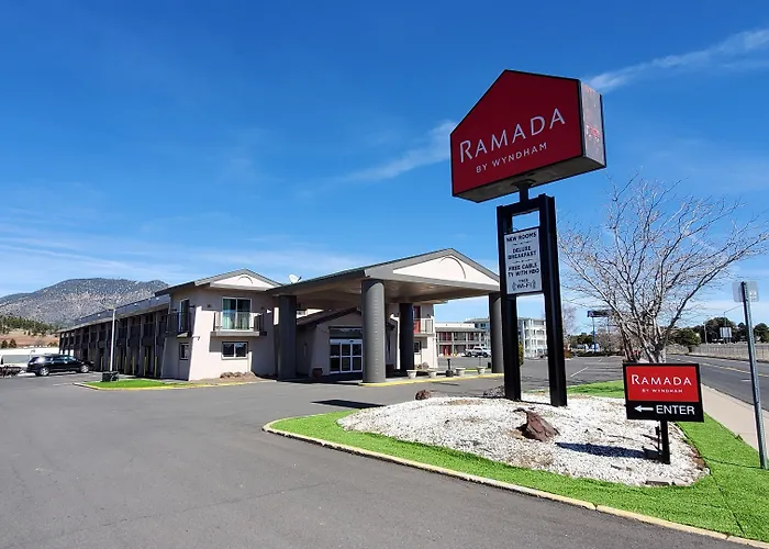 Ramada By Wyndham East