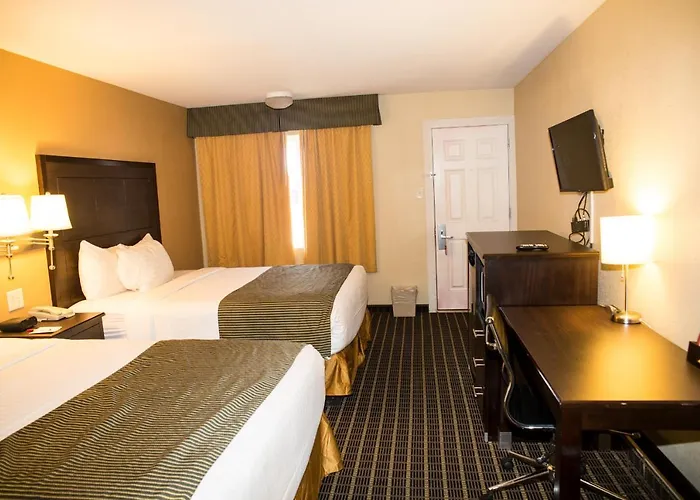 Ramada By Wyndham East Hotel